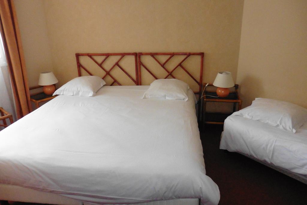 Hotel De L'Orme, Akena Évreux Eksteriør bilde