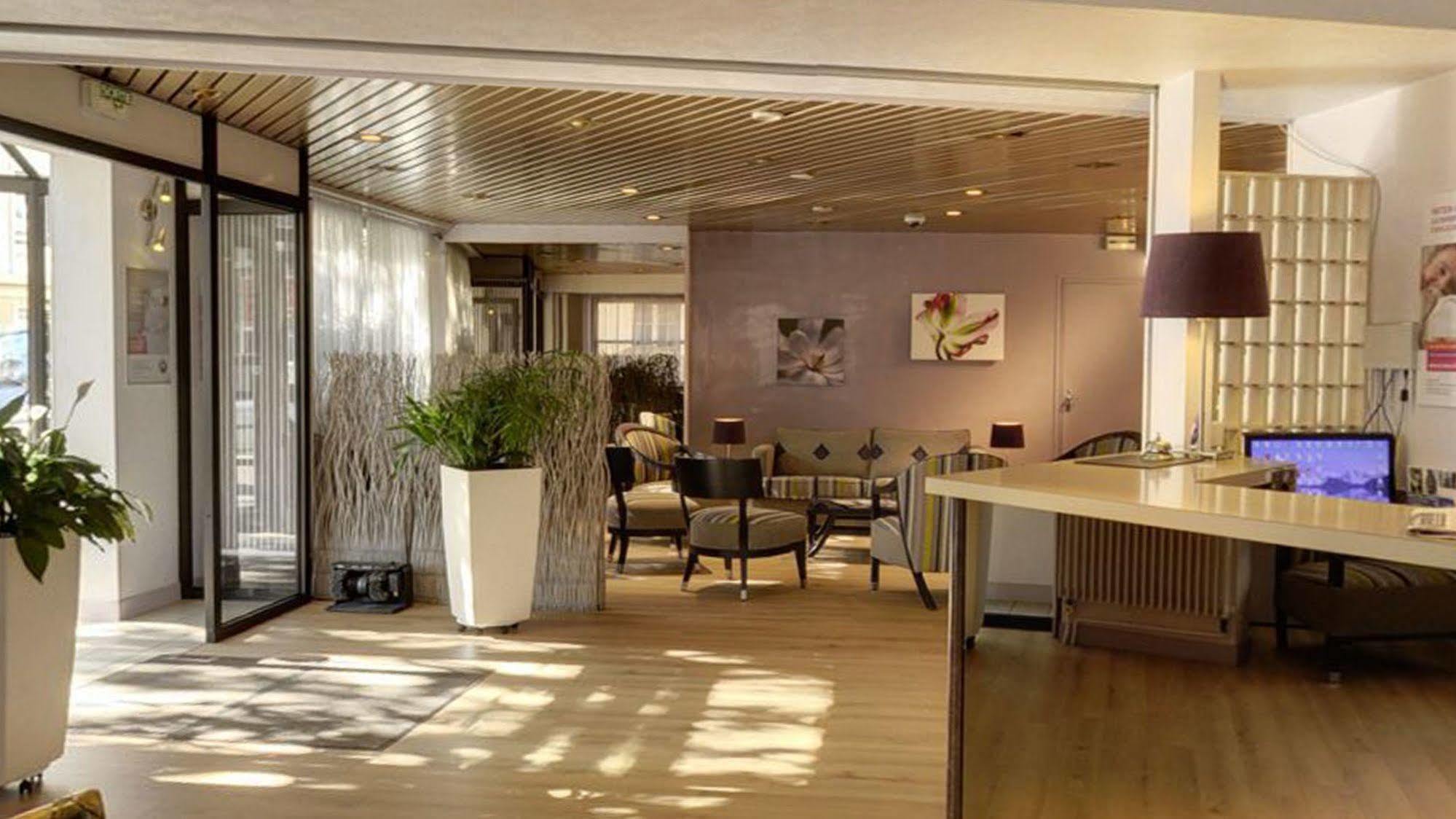 Hotel De L'Orme, Akena Évreux Eksteriør bilde